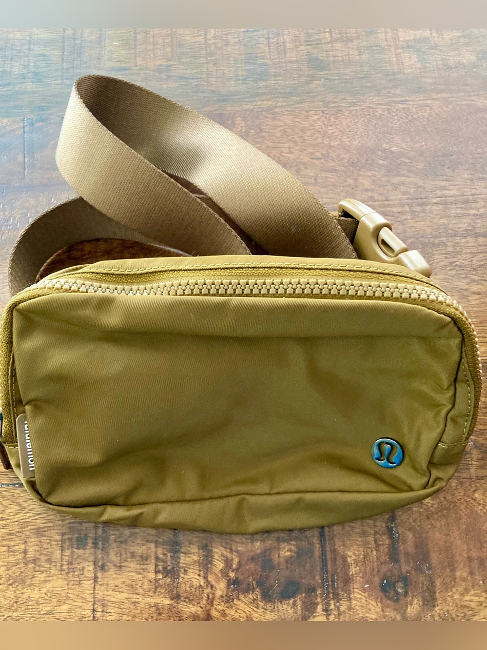 Everywhere Belt Bag 1L